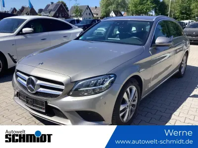 Gebraucht Mercedes C180 Avantgarde 170 PS (125 kW) 2021 Mojavesilber