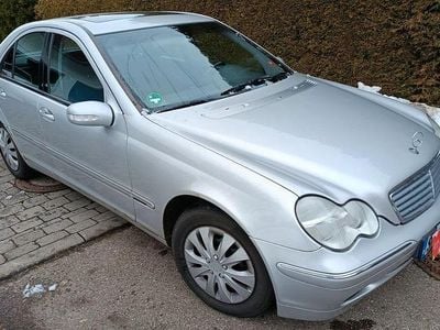 Silber Gebraucht 2000 Mercedes C200 Elegance Limousine | 1.950 € (Guter Preis)