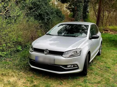 Gebraucht VW Polo 60 PS (44 kW) 2014 Silber Limousine
