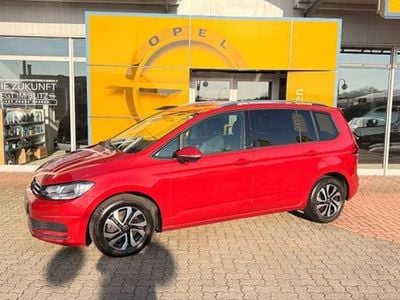 Gebraucht VW Touran Active 122 PS (89 kW) 2021 Rot Van / Kleinbus