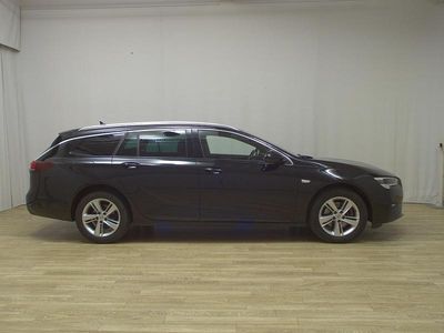 Second-hand Opel Insignia Business 174 CP (127 kW) 2022 Negru Break