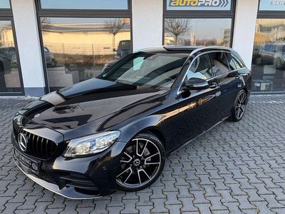 Schwarz Gebraucht 2018 Mercedes C220 AMG Limousine | 26.990 €