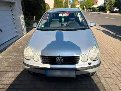 Gebraucht VW Polo 64 PS (47 kW) 2002 Silber Kleinwagen