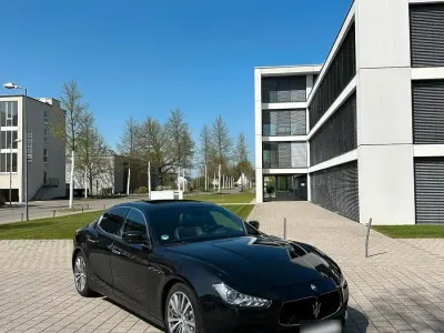 Gebraucht Maserati Ghibli 275 PS (202 kW) 2014 Schwarz Limousine