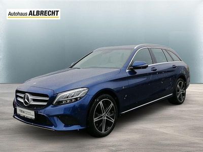 Gebraucht Mercedes C300e Avantgarde 211 PS (155 kW) 2020 Blau Limousine