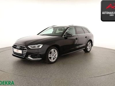 Gebraucht Audi A4 Advanced 204 PS (150 kW) 2022 Brillantschwarz Kombi