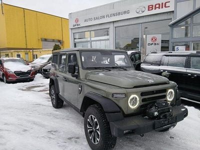 Neu BAW 212 166 PS (122 kW) 2026 Grün SUV
