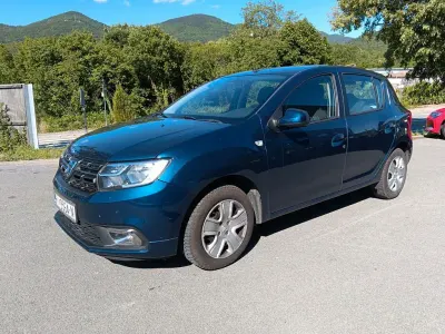 Gebraucht Dacia Sandero 90 PS (66 kW) 2019 Blau Limousine