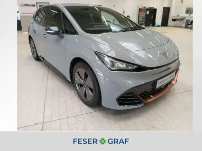Gebraucht Cupra Born 150 kW (204 PS) 2024 Vaporgrau Kleinwagen