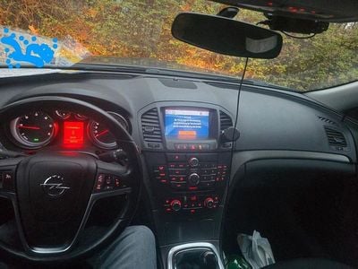 Grau Gebraucht 2011 Opel Insignia Eco Kombi | 5.500 € (Etwas zu teuer)