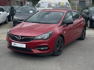 Gebraucht Opel Astra 131 PS (96 kW) 2020 Rot Limousine