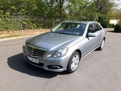 Usata Mercedes E250 204 CV (150 kW) 2009 Argento Berlina