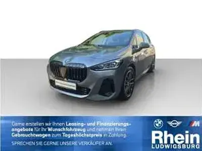 Gebraucht BMW 220 150 PS (110 kW) 2025 Grau Coupé