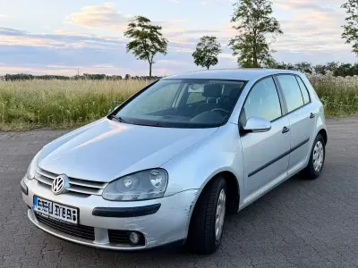 Gebraucht VW Golf IV Trendline 75 PS (55 kW) 2004 Silber Limousine