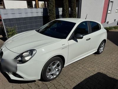 Gebraucht Alfa Romeo Giulietta Sprint 150 PS (110 kW) 2016 Weiß Kleinwagen