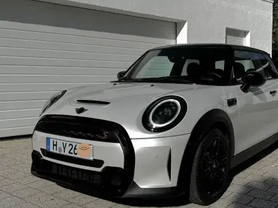Second-hand Mini Cooper S 178 CP (130 kW) 2023 Alb Hatchback