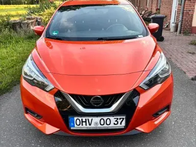 Gebraucht Nissan Micra Acenta 90 PS (66 kW) 2017 Orange Kleinwagen