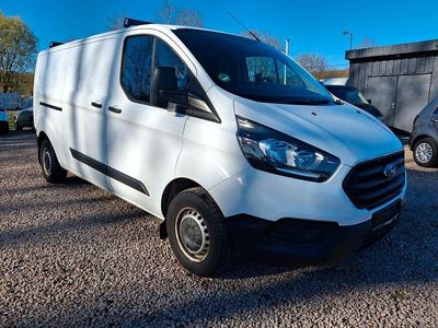 Gebraucht Ford 300 Trend 105 PS (77 kW) 2018 Weiß Van / Kleinbus