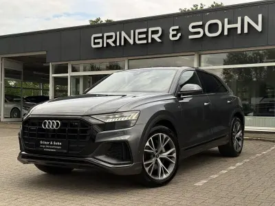 Gebraucht Audi Q8 S-Line 340 PS (250 kW) 2022 Grau SUV