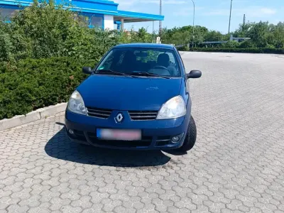 Gebraucht Renault Clio 60 PS (44 kW) 2005 Blau Kleinwagen