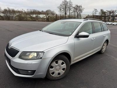 Silber Gebraucht 2016 Skoda Octavia Style Kombi | 7.000 € (Guter Preis)