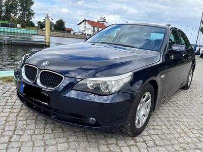 BMW 525