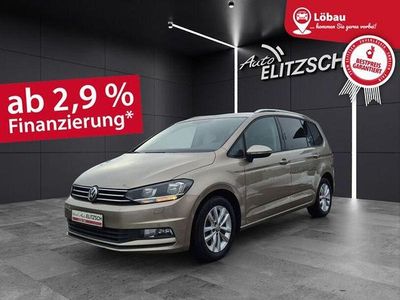 Gebraucht VW Touran Comfortline 150 PS (110 kW) 2017 Titanium beige metallic Van / Kleinbus