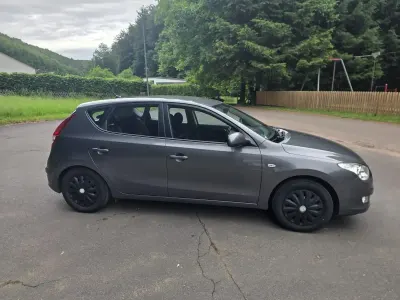 Gebraucht Hyundai i30 109 PS (80 kW) 2008 Kleinwagen
