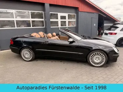 Gebraucht Mercedes CLK320 224 PS (164 kW) 2006 Schwarz Cabrio