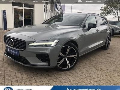 Gebraucht Volvo V60 Plus 350 PS (257 kW) 2025 Grau Kombi