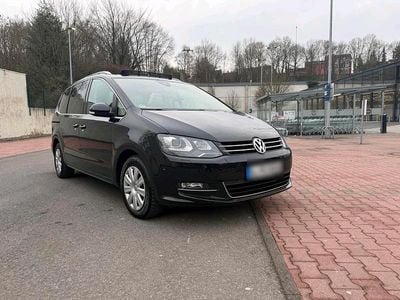 Gebraucht VW Sharan 140 PS (102 kW) 2012 Schwarz Van / Kleinbus