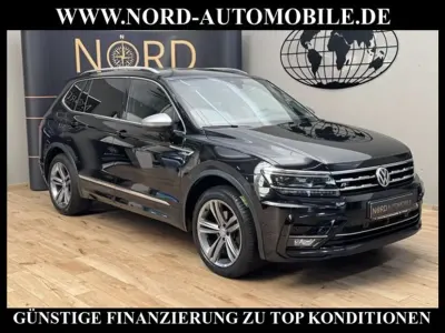 Gebraucht VW Tiguan Allspace R-line 150 PS (110 kW) 2020 Deep black perleffek (metallic) SUV