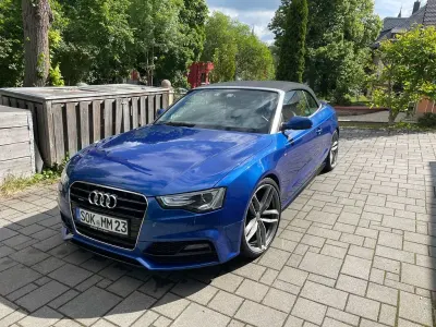 Gebraucht Audi Cabriolet Ambiente 218 PS (160 kW) 2016 Blau Cabrio