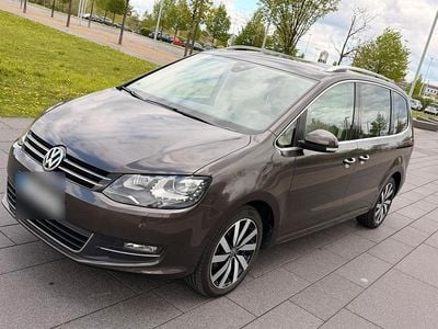 Second-hand VW Sharan 140 CP (102 kW) 2014 Maro Monovolum