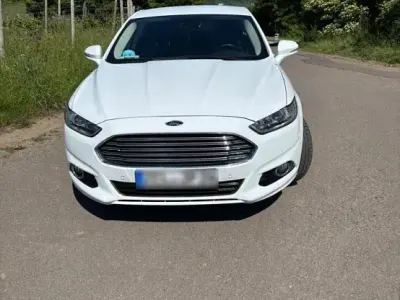 Gebraucht Ford Mondeo 160 PS (117 kW) 2017 Weiß Limousine