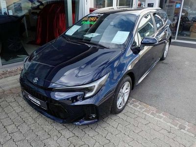 Neu Suzuki Swace Comfort+ 97 PS (71 kW) 2026 Blau Kombi
