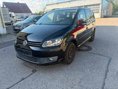 Gebraucht VW Touran Comfortline 105 PS (77 kW) 2012 Schwarz Van / Kleinbus