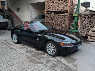Gebraucht BMW Z4 170 PS (125 kW) 2005 Schwarz Cabrio