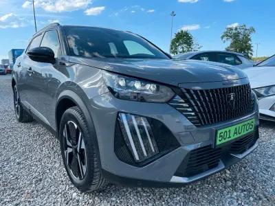 Gebraucht Peugeot 2008 GT 131 PS (96 kW) 2024 Grau SUV