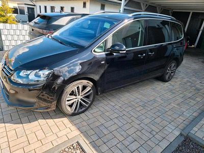 Gebraucht VW Sharan 177 PS (130 kW) 2015 Schwarz Van / Kleinbus