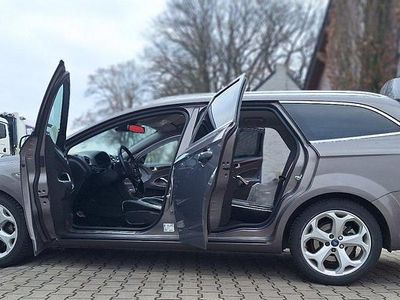 Gebraucht Ford Mondeo Titanium 200 PS (147 kW) 2014 Andere farben Kombi