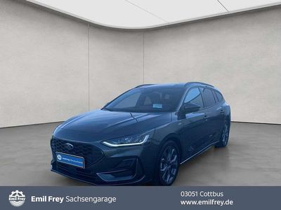 Second-hand Ford Focus ST-Line X 155 CP (114 kW) 2024 Gri Break