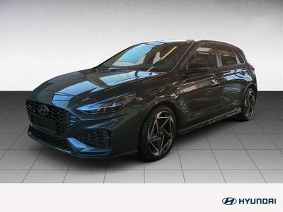 Gebraucht Hyundai i30 N Line 140 PS (102 kW) 2025 Cypress green / mic Limousine