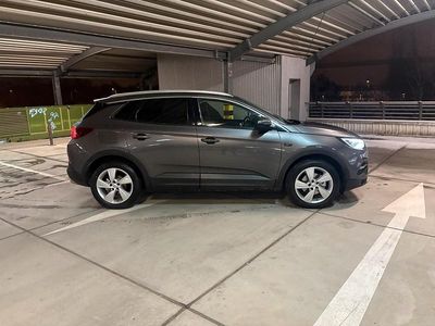 Grau Gebraucht 2018 Opel Grandland X SUV | 13.500 € (Guter Preis)