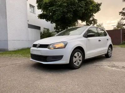 Gebraucht VW Polo 70 PS (51 kW) 2010 Weiß Kleinwagen