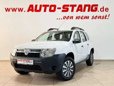 Używany Dacia Duster Ambiance 105 KM (77 kW) 2012 Biały SUV