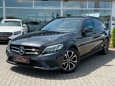 Gebraucht Mercedes 200 Avantgarde 160 PS (117 kW) 2020 Grau Limousine