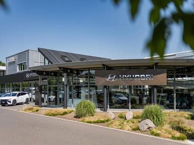 Weiß Gebraucht 2021 Hyundai Ioniq Style Kleinwagen | 15.750 € (Guter Preis)