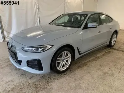 Gebraucht BMW i4 M Sport 250 kW (340 PS) 2023 Brooklyn grau metallic Limousine