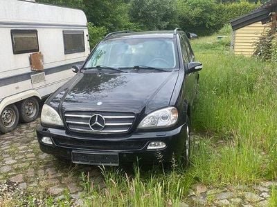 Mercedes ML400